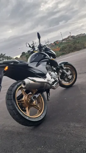 CB300r 2010