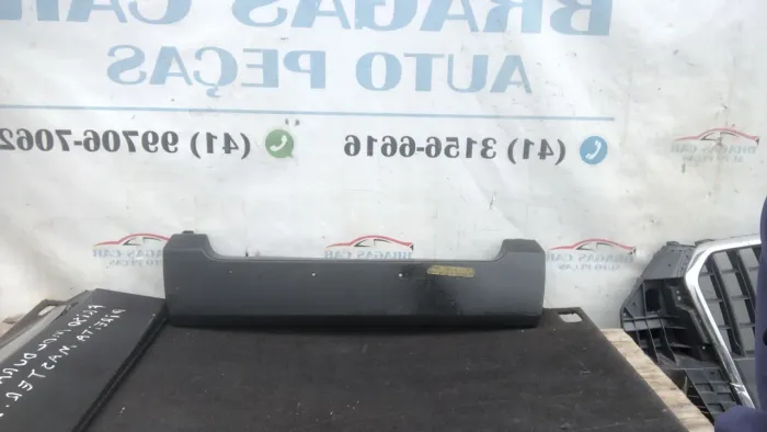 Moldura acabamento para-choque dianteiro Renault Sandero 2012 a 2014