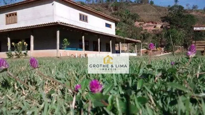 Chácara com 3 dormitórios à venda, 12100 m² por R$ 890.000,00 - Ribeirão das Sete Almas -