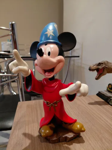 Mickey Feiticeiro Oficial Disney 