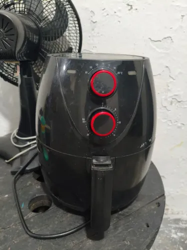 Fritadeira Airfryer