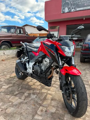 Honda CB TWISTER 300F