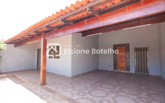 Casa para aluguel, 4 quartos, 2 suítes, 3 vagas, PLANALTO - Uberlândia/MG