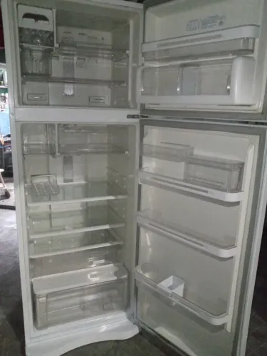 Geladeira Electrolux 470 litros