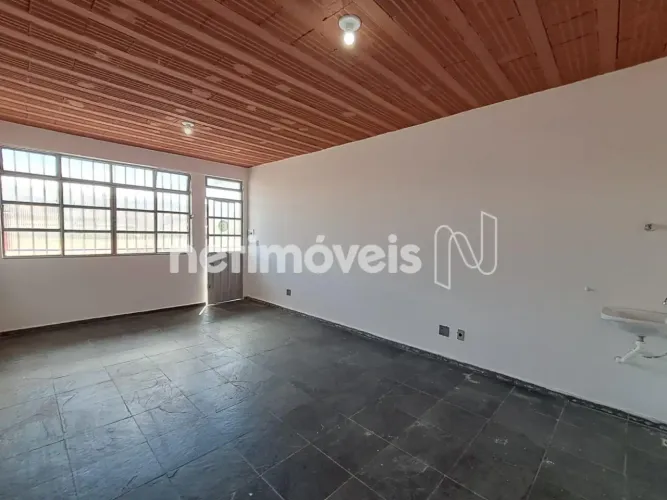 Sala Comercial para locação co área aproximada de 23m²; no bairro Caiçaras.