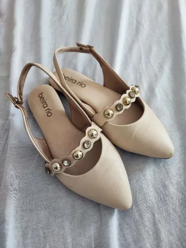 Sapatos slingbacks scarpin sociais número36 retirada só em mangabeira