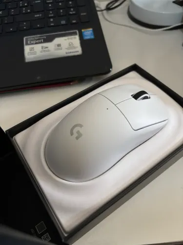 Mouse logitech G pro X superlight 2 branco 