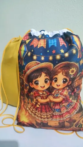 Mochilinhas para lembrança de aniversário