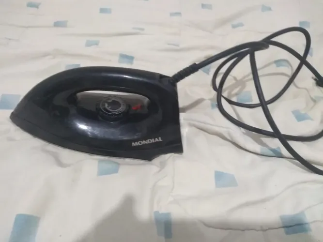Ferro de passar roupa