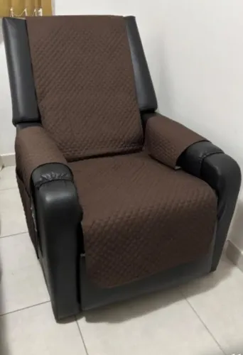 Cadeira do papai semi nova, reclinável com capa
