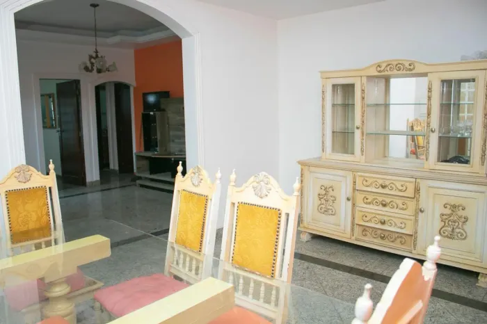 Casa à Venda - Santa Cruz, 5 Quartos, 364 m2