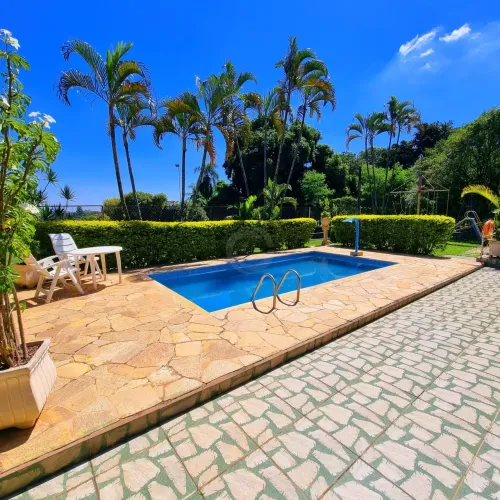 CHÁCARA À VENDA | 2 SUÍTES | PISCINA | POMAR | 3.016m2 | CAMPO | DOIS CORREGOS