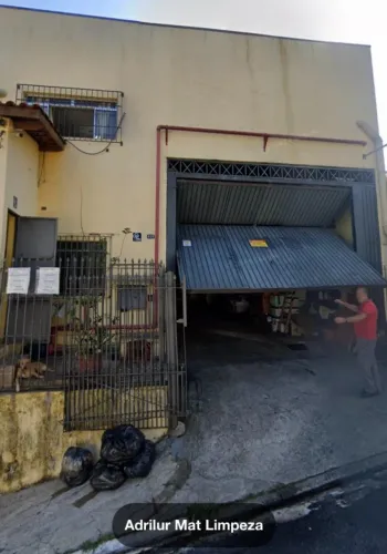 MOTORISTA COM EXPERIENCIA, DE SEGUNDA A SEXTA FEIRAS DAS 8:00 AS 18:00HS