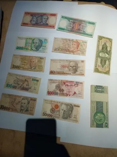 Para colecionador de dinheiro antigo