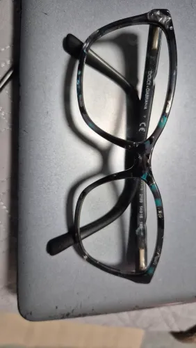 Vendo armação de oculos