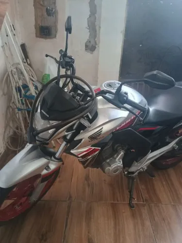 Moto 250 23 km valores 17 mil