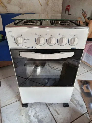 Fogão em ótimo estado. Faço entrega 