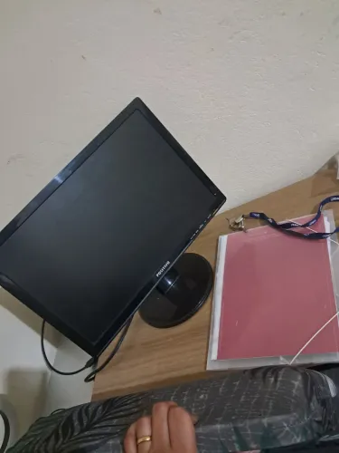 Monitor positivo