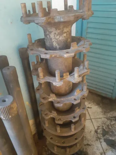 Cubo de Roda Dianteira MB.