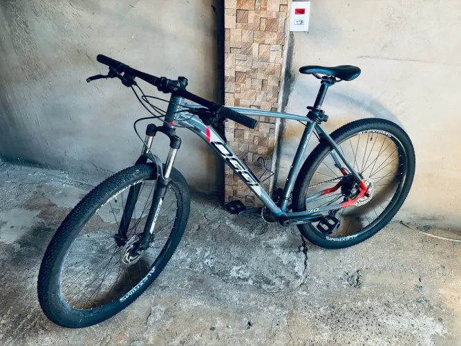 VENDO BICICLETA ARO 29 OGGI BIG WHEEL 7.0 18v