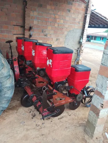 Plantadeira de milho 