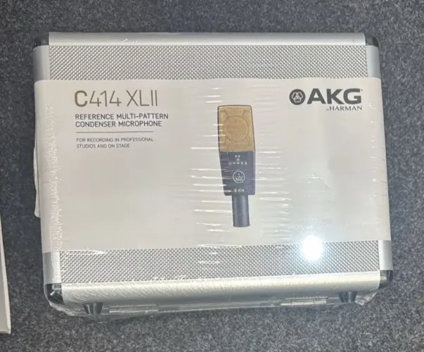 Microfone C414 XLII