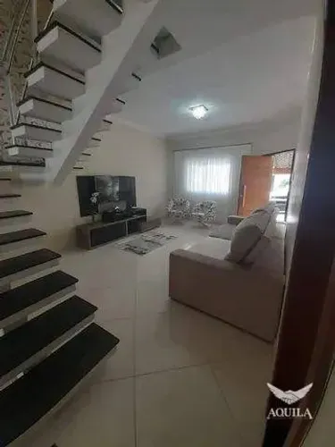 SOBRADO NO CONDOMÍNIO HORTO FLORESTAL II - SOROCABA