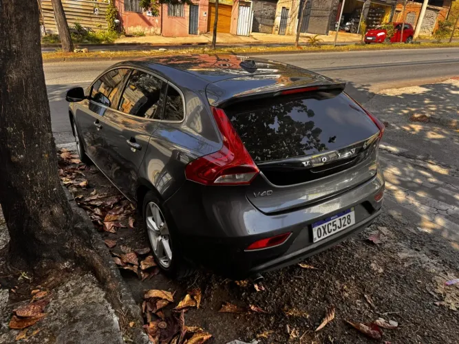 Volvo V40 2.0 Turbo 2014
