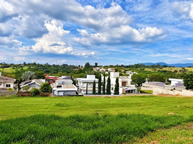 Venda de Terreno de 745,88 m² com Vista Privilegiada no Reserva da Serra Jundiaí