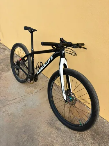 BIKE MTB ABSOLUTE NERO 5 - DEORE 10V + CARBONO - 27,5?