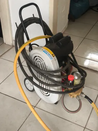 Hidrolavadora de Alta Vazão Eletroplás EL-4000 V2 ? 2,0 CV