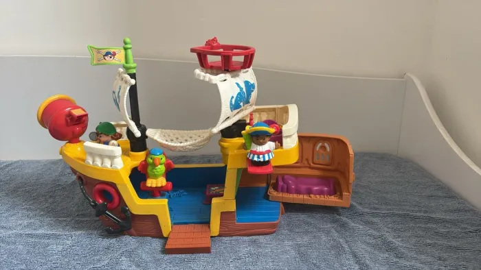 Navio Pirata Fischer Price