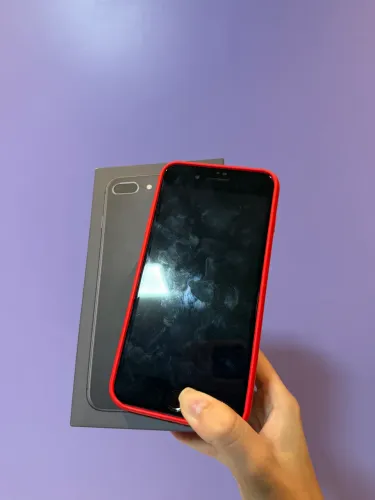 iPhone 8 Plus