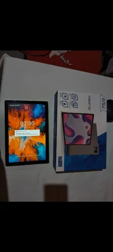 Tablet aitek 10 polegadas e 128 gb e 6 de ram top