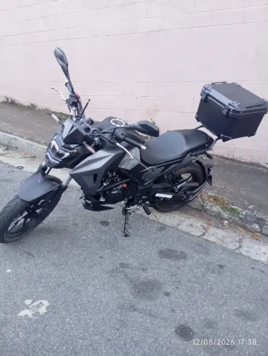 Vendo NHX com garantia de fábrica 