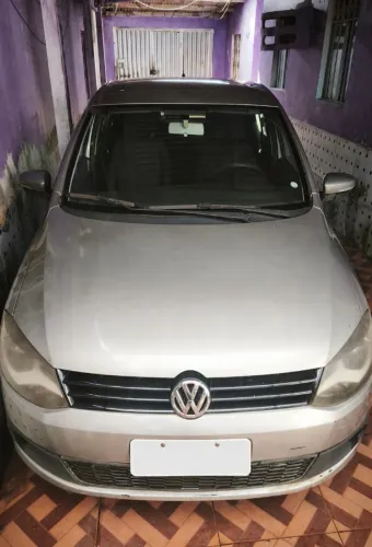 Volkswagen Fox 1.6 MI Total Flex 8V 5P 2013