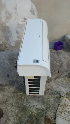Vendo ar condicionado split inverter LG dual inverter