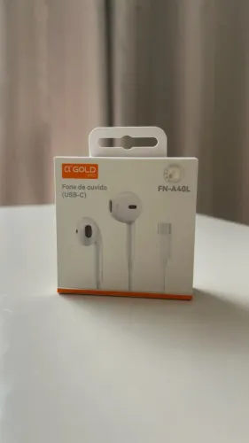 Fone de ouvido com fio Tipo C