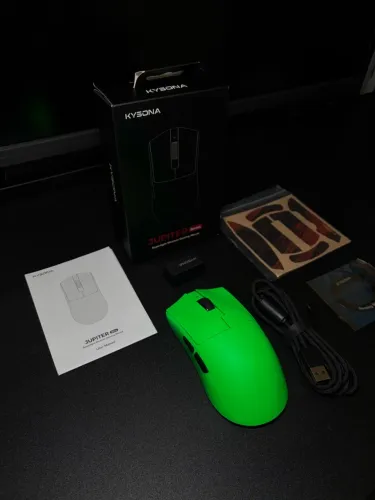 Mouse KYSONA Jupiter Ultra 8K (Razer Viper V4 pro clone)