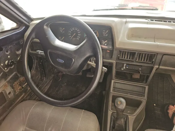Ford Pampa GL 1.6/ 1.8 (álcool) 1992