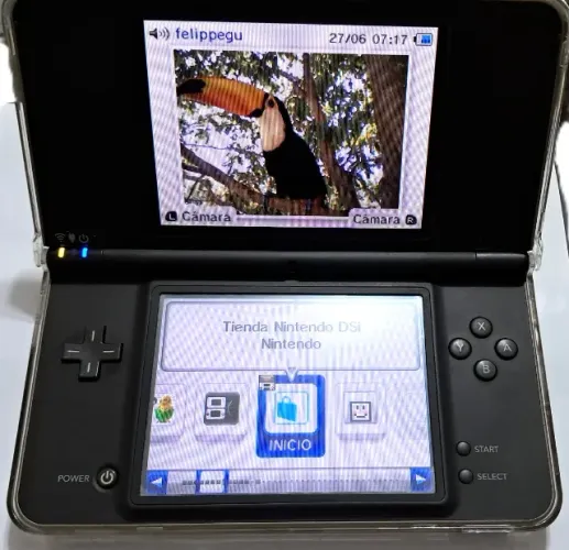 Nintendo DSi XL Original -Excelente Estado- Completo com Caixa Manuais Carregador Original