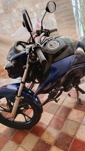Vendo ou troco Titan 160 2024