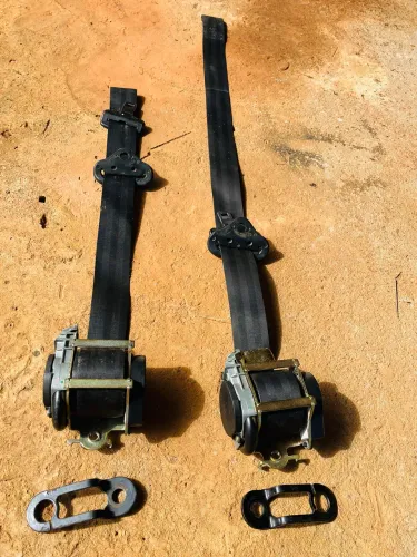 Cintos Peugeot 206