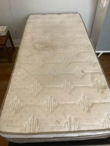 Colchão solteiro Probel Multilatex molas pocket