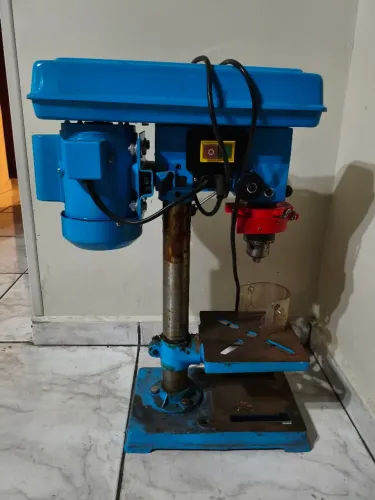 Furadeira de Bancada Gamma 500W 220V - Profissional 9 Vel(Excelente estado)