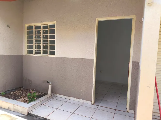 Kitnet para estudante  itatiaia 350 metrôs UFG campus samambaia 62- *