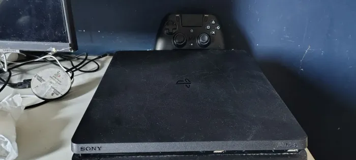 PS4 SLIM DESBLOQUEADO 2TB