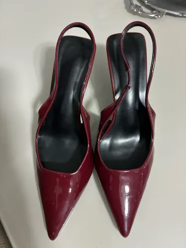 Scarpin salto fino