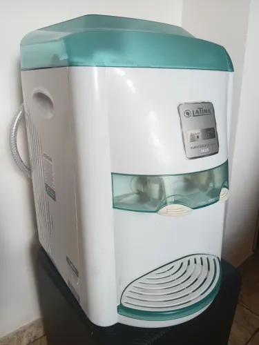 Bebedouro Filtro Purificador De Água Latina