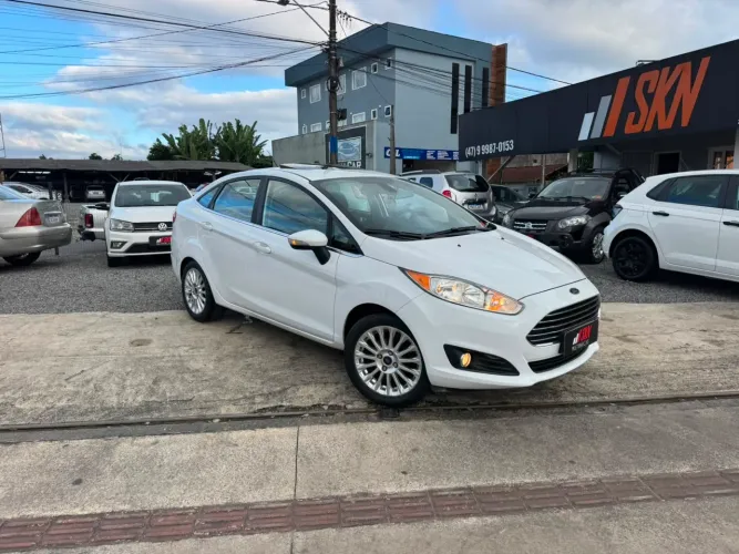 Ford Fiesta Sed. Ti./ti.plus1.6 16V Flex Aut. 2015